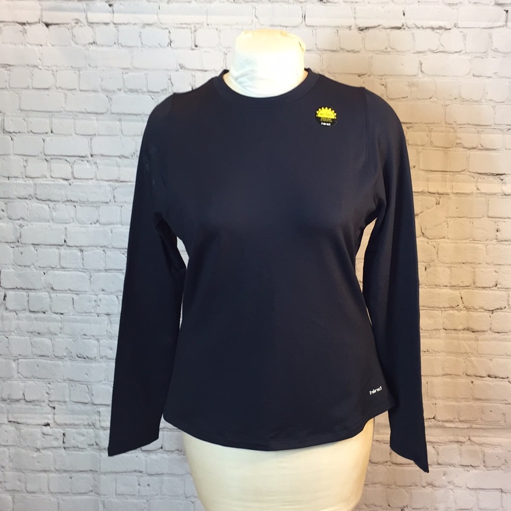 NWT Hind black long sleeve drylete thermal top